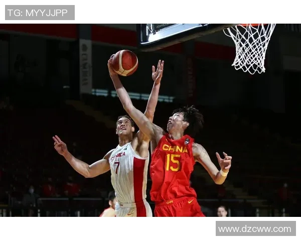 周琦在CBA比赛中表现抢眼，助球队拿下关键胜利